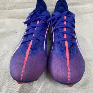 Men’s Puma ultra 5 Purple and Pink cleats sz 9.